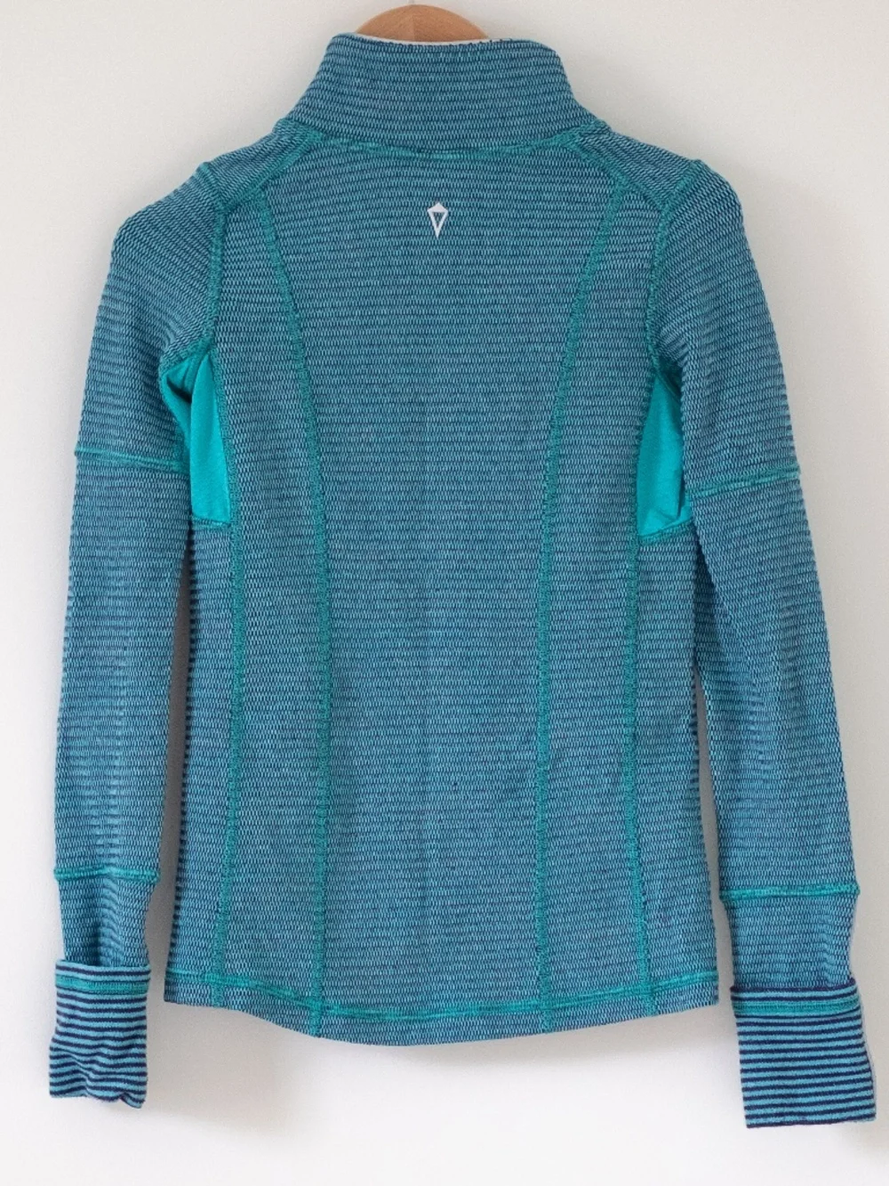 Ivivva Quarterzip - Picture 2 of 3